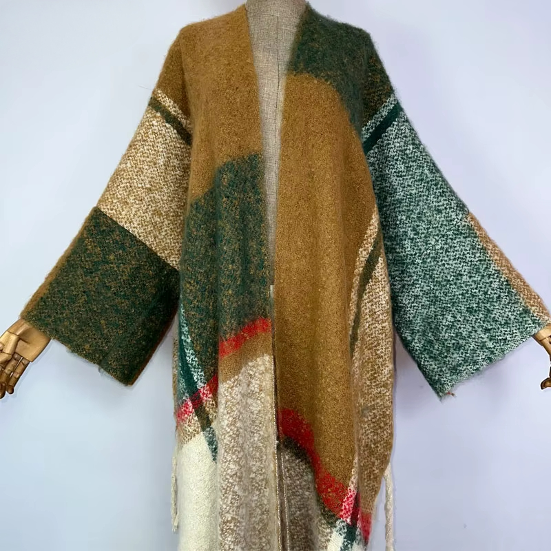 Multicolored cardigan with a pattern on a white background (Brown)