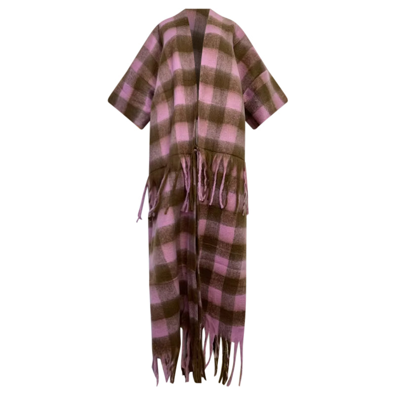 Plaid poncho with fringes on a white background (Pink)