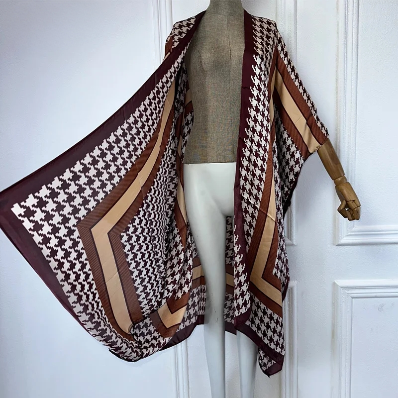 Chic Society Kaftan Kimono