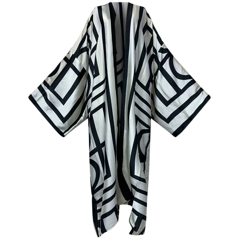 Robe Kimono Midnight Maze Kimono (White Black)