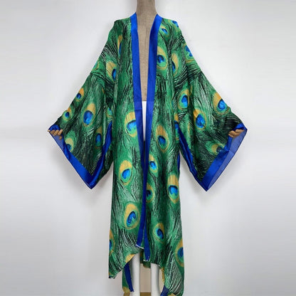 Kimono de plumas de pavo real 