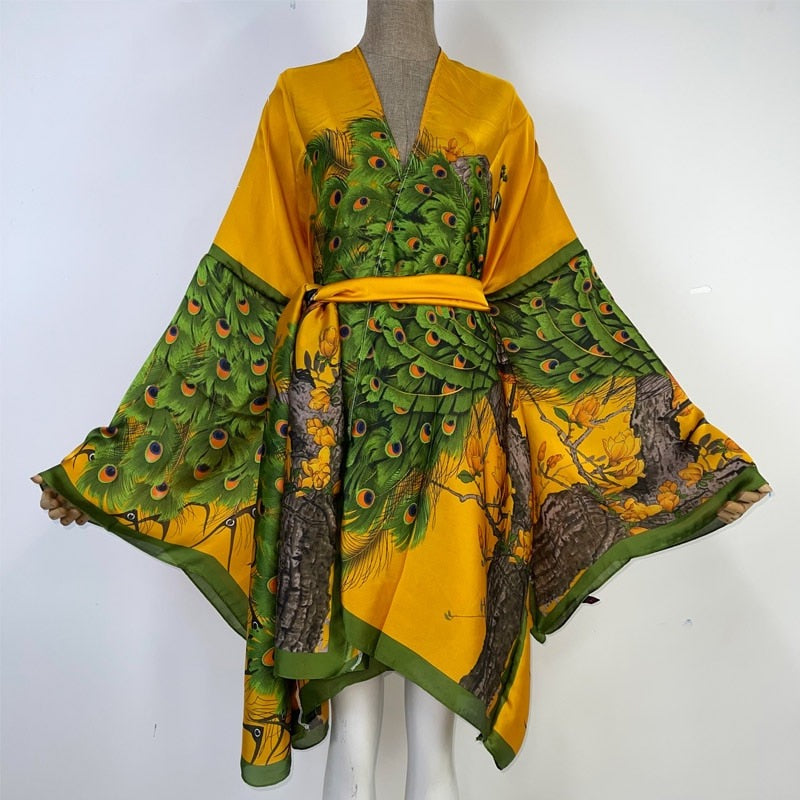 Cock-Tail Kimono (Short)